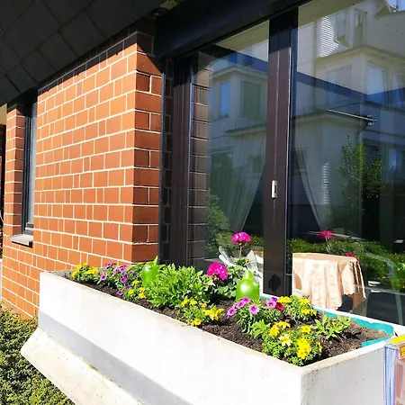 Διαμέρισμα Komfortfewo Fuer 2 Personen Mit Wintergarten